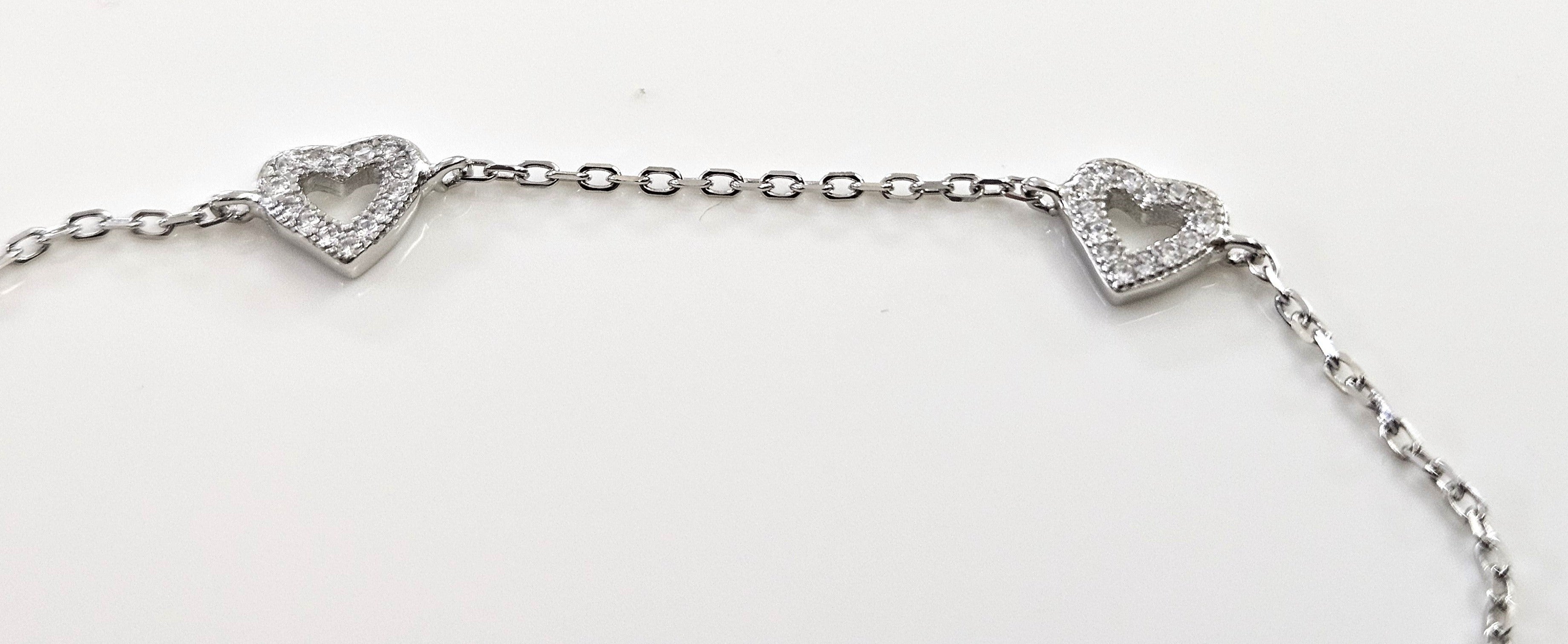 Blisse Allure Sterling Silver Dazzling Heart Bracelet