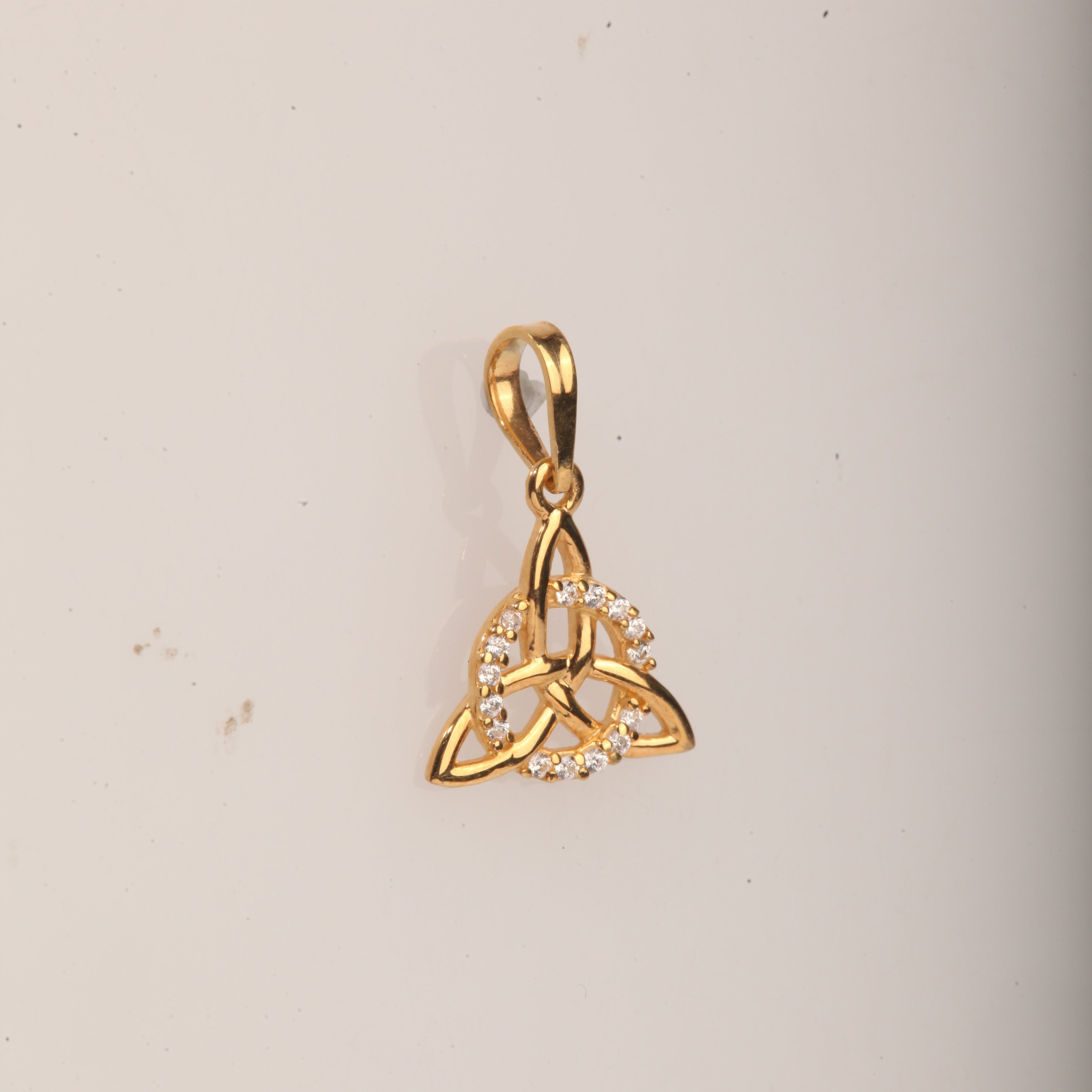 Blisse Allure Celtic Triangle Knot Gold Pendant